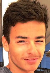 Aaron Gil Garcia