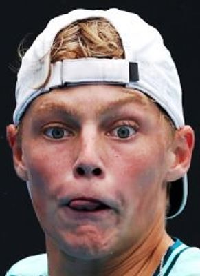 Cruz Hewitt