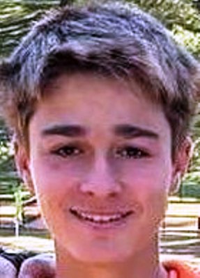 Tomas Zurmendi Tomas Zurmendi