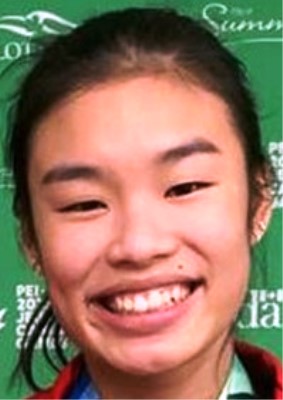 Chloe Hoang