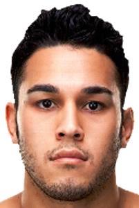 Brad Tavares