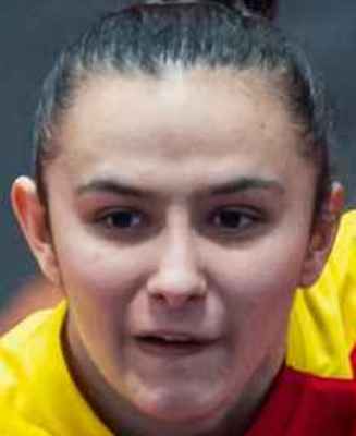 Ainhoa Cristobal Ainhoa Cristobal