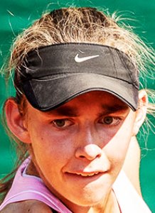 Natacha Schou Natacha Schou
